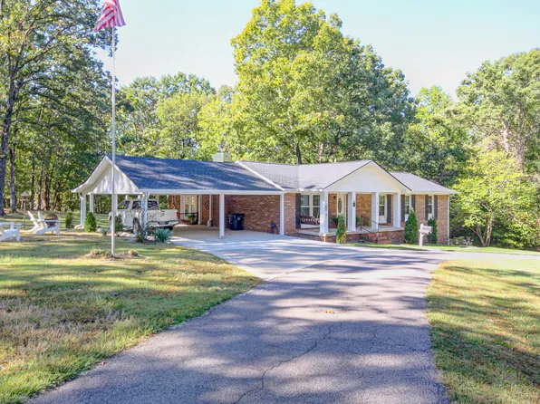 832 Asbury Dr, New Johnsonville, TN 37134