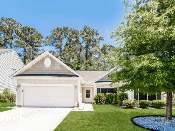 3388 Middlesboro Ave, Summerville, SC 29485