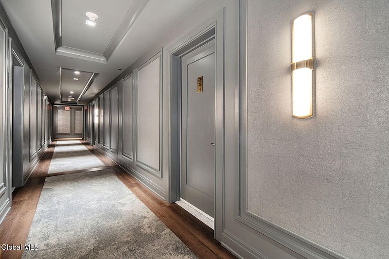 5th image of 19 Washington Street #264