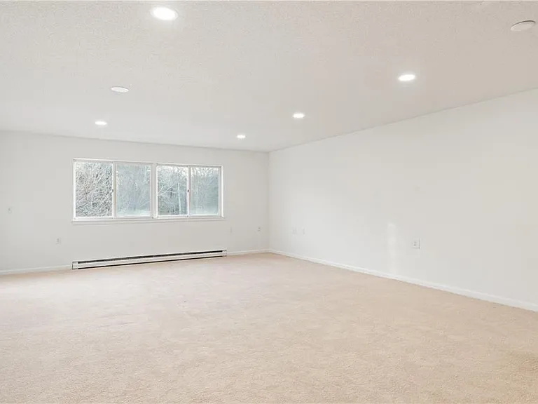 30 Argyle Ave #206 — Photo 9