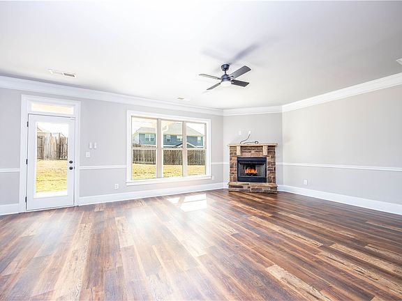 2nd image of 151 Landing Way