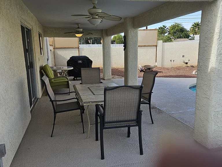 3179 Saratoga Ave — Photo 5