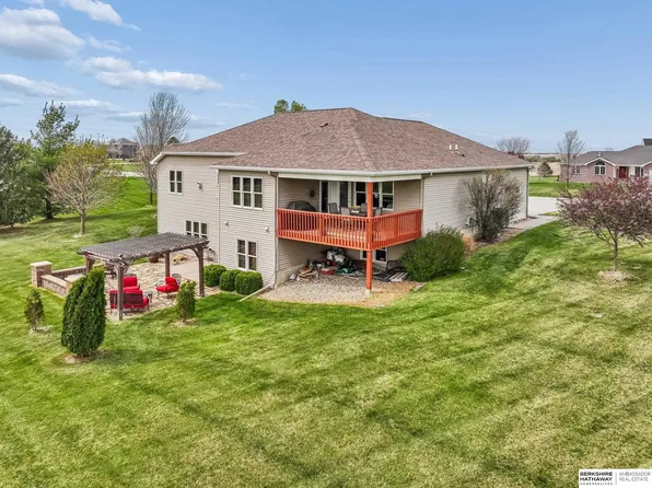 4733 W High Ridge Rd, Lincoln, NE 68522