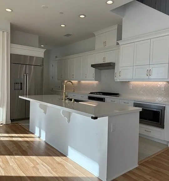 20812 W Bur Oak Cir — Photo 2