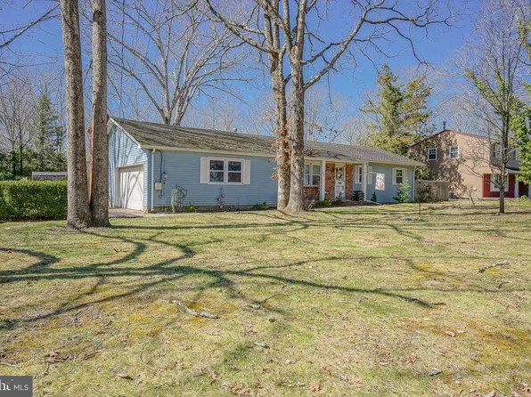 2432 S Brookfield St, Vineland, NJ 08361
