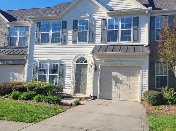 177 Autumn Falls Dr, Lake Wylie, SC 29710