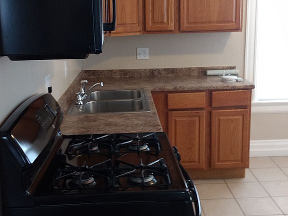 4th image of 6261 Beechmont Ave #1