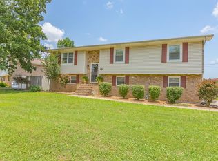 139 Mitchell Ln, Rossville, GA 30741