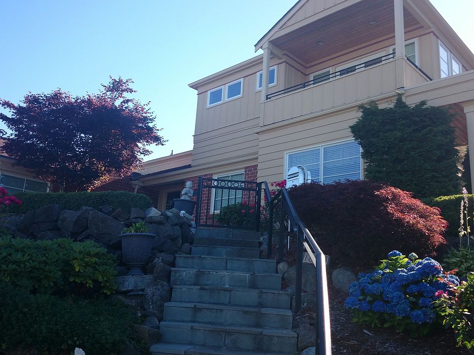 2nd image of 1820 Condon Way W