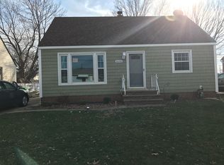 30140 Forest Grove Rd, Willowick, OH 44095