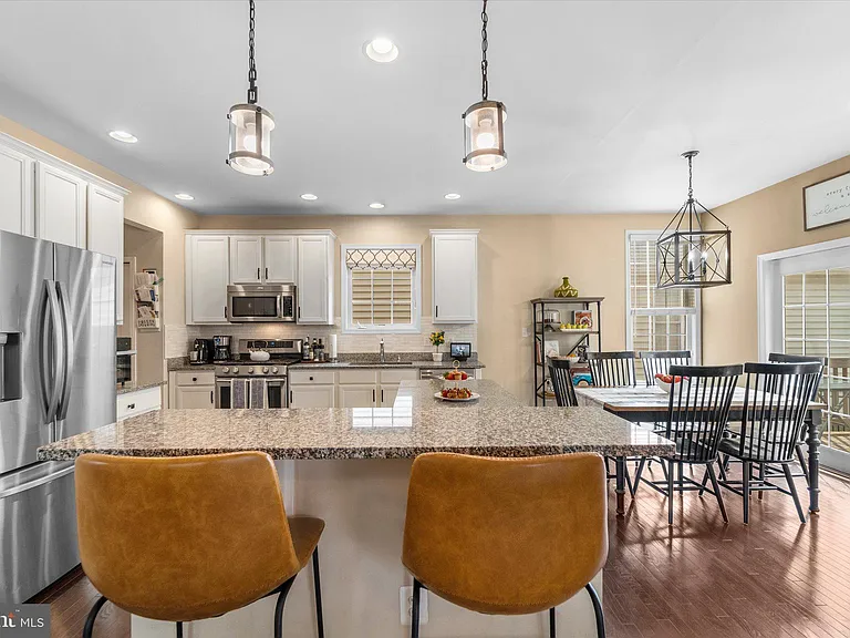 15119 Kroll Ln — Photo 15