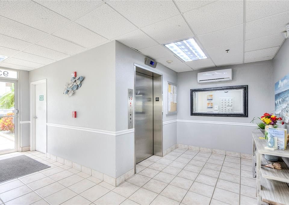 Captiva Cay Condominiums 9359 Blind Pass Rd Saint Petersburg FL Zillow