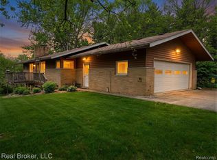 1802 N Elba Rd, Lapeer, MI