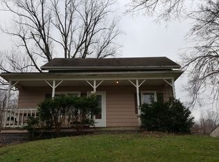 120 Ash St, Dongola, IL 62926