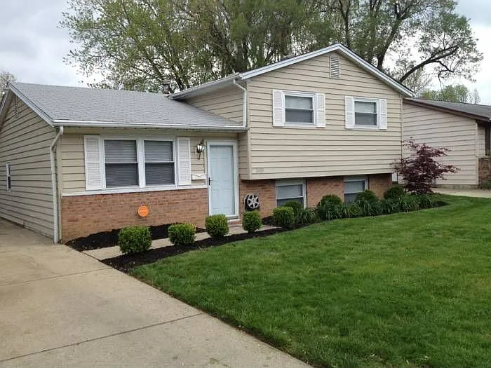 2683 Glenbriar St photo 1
