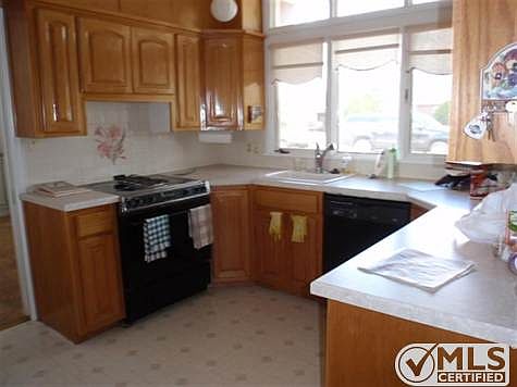 5th image of 601 Meadow Crest Dr