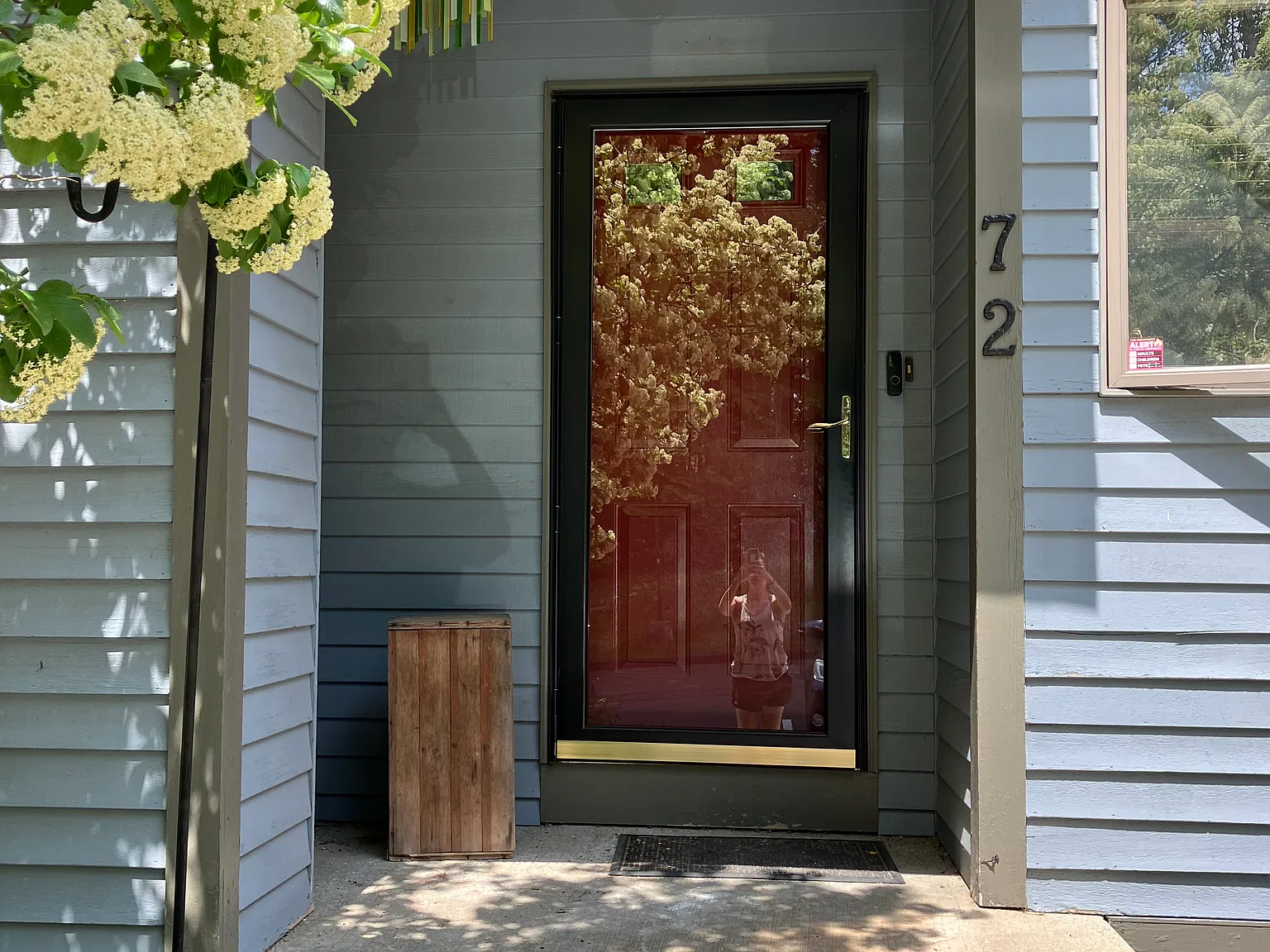 2 bed, 1.5 bath, 1000 sqft, $2,200 — Photo 2