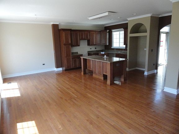 4th image of 3136 Saganashkee Ln #9562