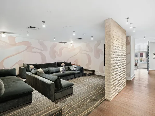 125 W 31st St, New York, NY