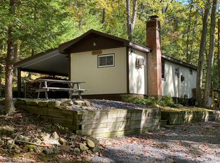 2227 Oak River, Clarington, PA 15828