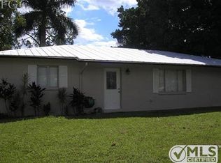 1818 Brickroad Ct, Fort Myers, FL 33905