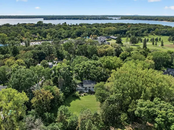 12 Tamarisk Rd, White Bear Lake, MN 55110