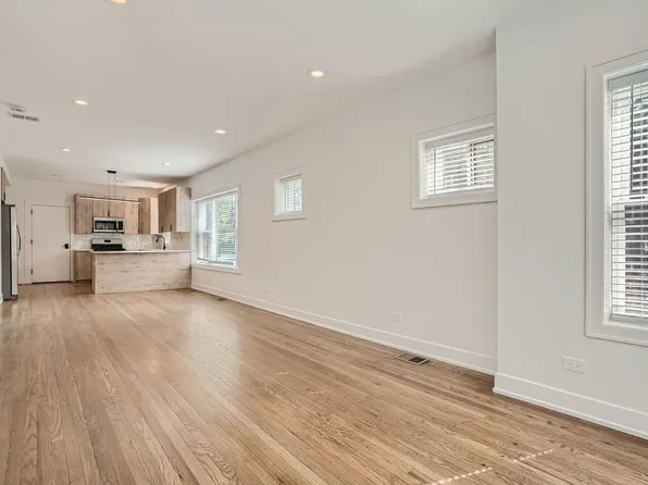 2602 N Springfield Ave #1, Chicago, IL 60647