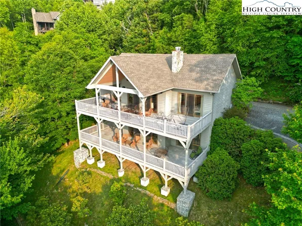 300 Shuck Pen Ridge Road, Vilas, NC 28697