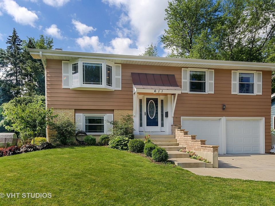 1st image of 21W611 Glen Valley Dr