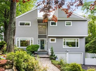 116 Bradley Ave, White Plains, NY 10607
