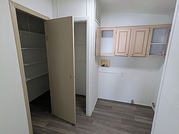 4th image of 117 Parma Ct