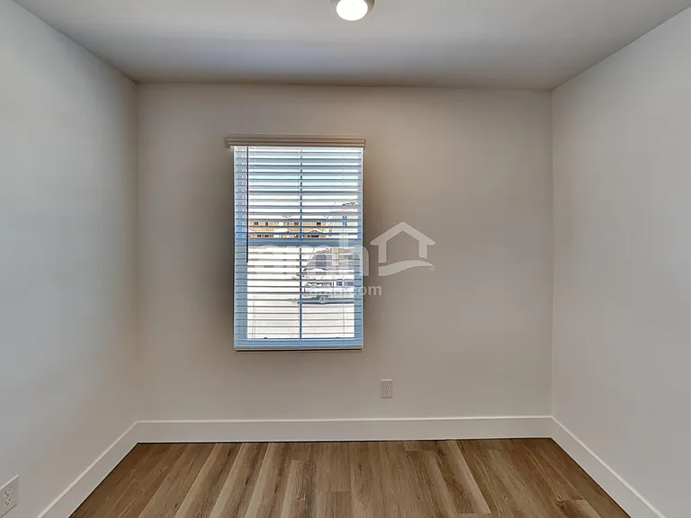 5865 Iron Islands St — Photo 16