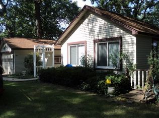 925 Ottney Dr, Jackson, MI 49201