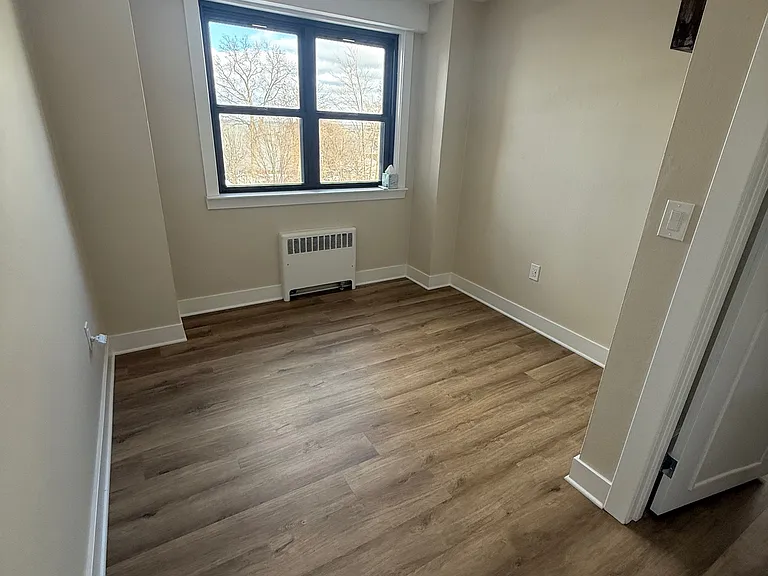 11720 Edgewater Dr #417 — Photo 14