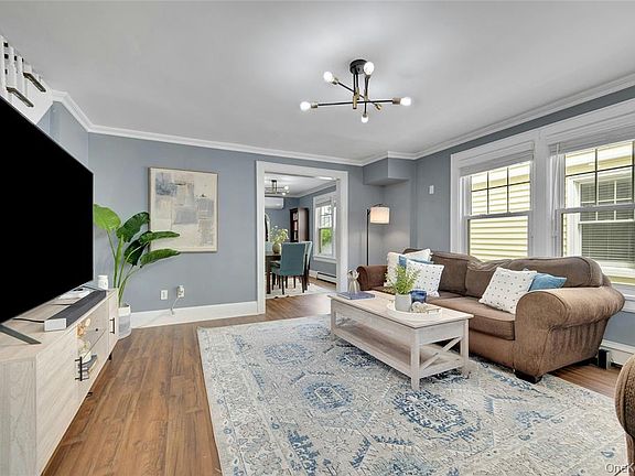 5th image of 157 Columbia Ave