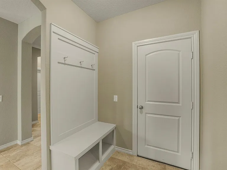 9651 Thimbleweed Dr — Photo 12