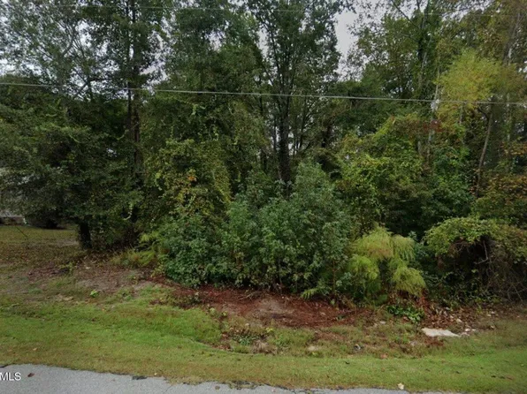 510 McLean St #25, Fuquay Varina, NC 27526