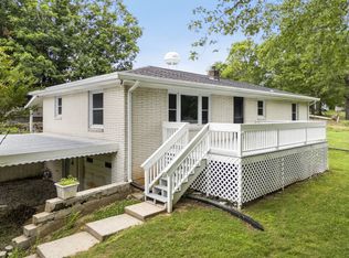 131 Bold Springs Rd, Mc Ewen, TN 37101
