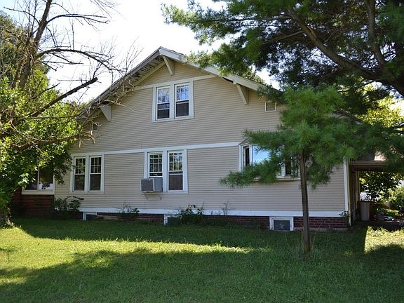 2nd image of 917-917 S Burlington Dr #919