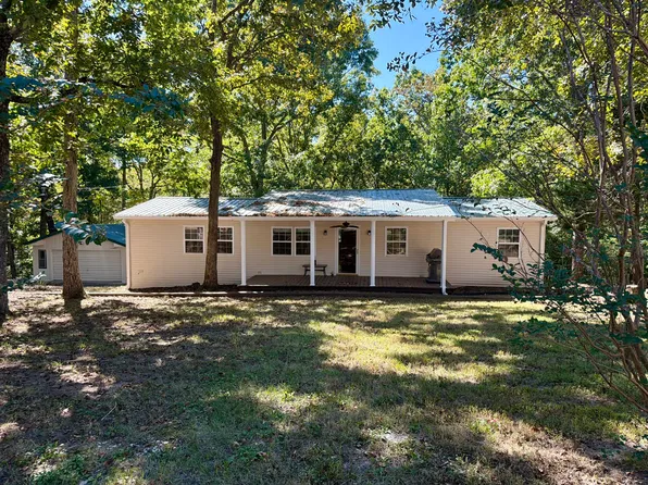 125 Tina Dr, Murray, KY 42071
