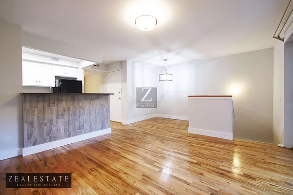 Rented by ZealEstate Group Inc | media 28