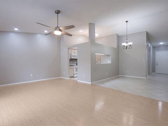 2nd image of 102 OAKRIDGE COURT
