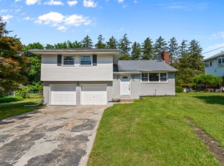 708 Park Ave, Laurel Springs, NJ 08021