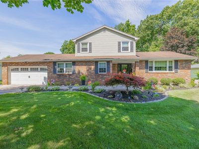25 Sunset Trl, Fairport, NY, 14450