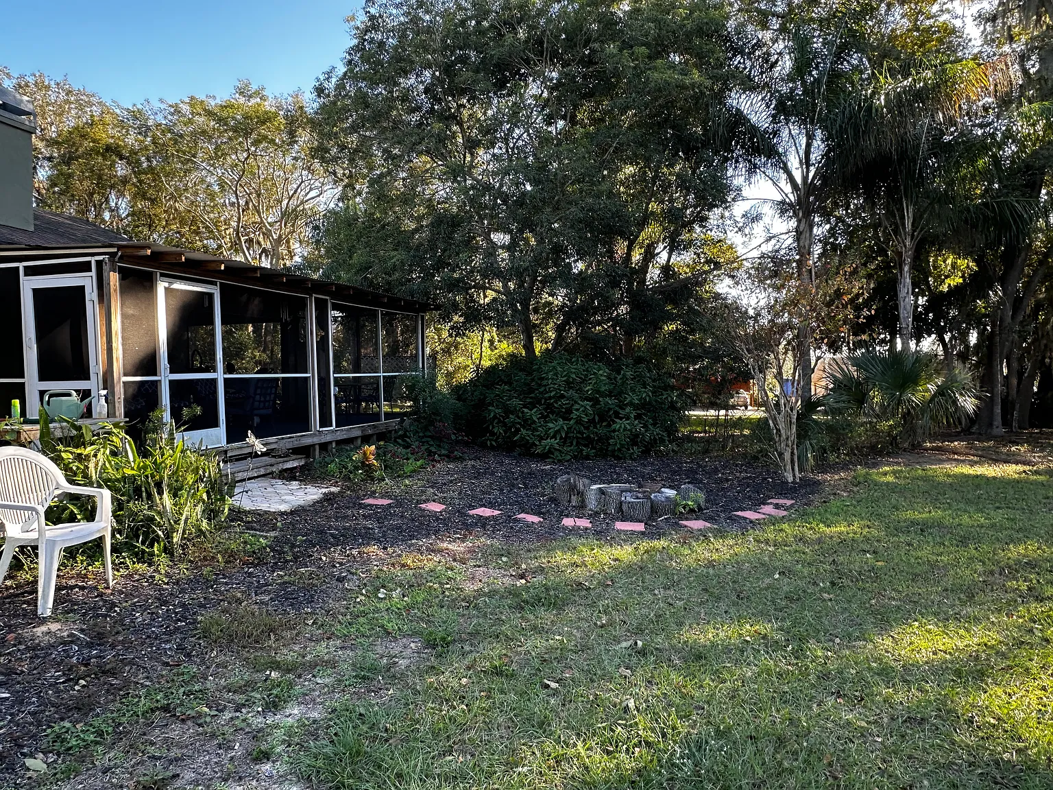 3 bed, 1130 sqft, $2,500 — Photo 4