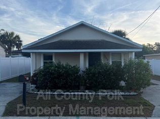 1205 Avenue F, Haines City, FL 33844