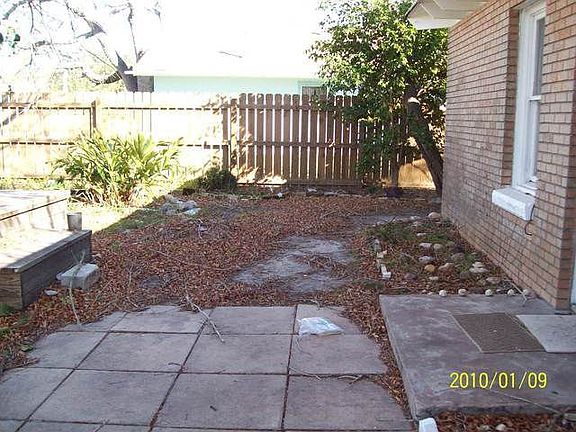 4th image of 711 E Laurel St