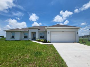 1025 NW 7th Pl, Cape Coral, FL 33993
