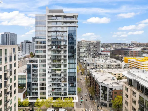 1001 NW Lovejoy St Unit 403, Portland, OR 97209