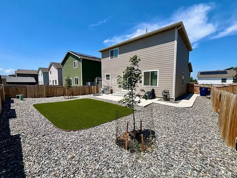 7104 Vermillion St — Photo 16
